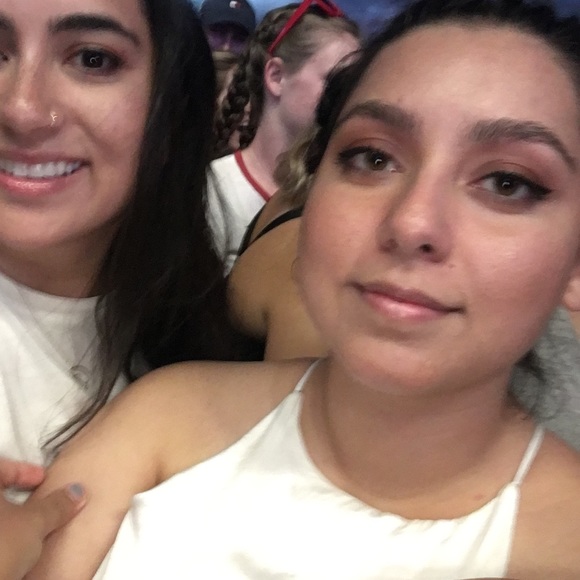 Meet your Posher, Aisha - Picture 1 of 1